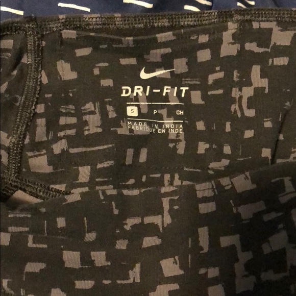 Nike Full Length Leggings - Small - Picture 3 of 5